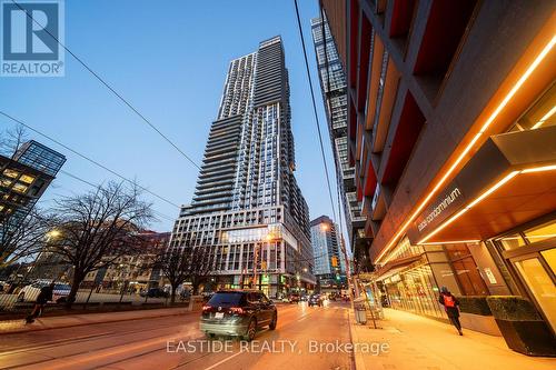 2610 - 251 Jarvis Street, Toronto, ON - Outdoor