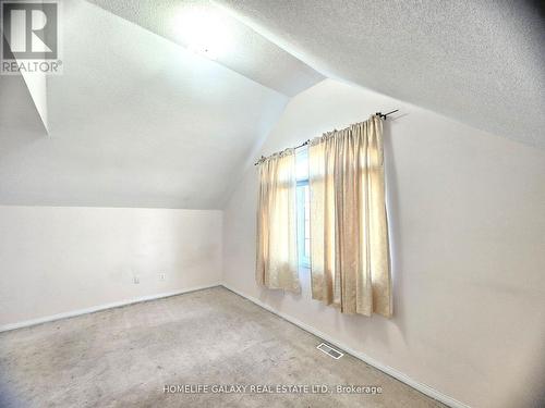 6 Bon Echo Court, Toronto, ON - Indoor Photo Showing Other Room