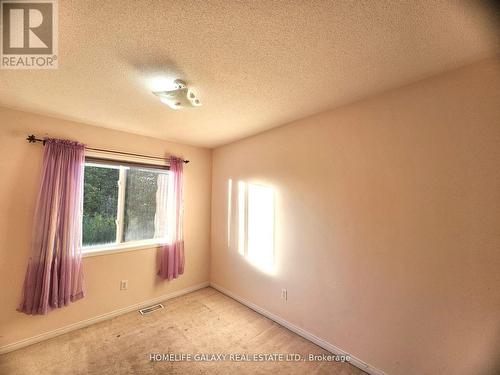 6 Bon Echo Court, Toronto, ON - Indoor Photo Showing Other Room