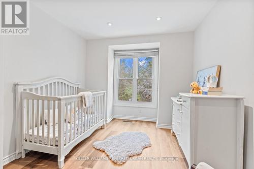 7 Houdini Way, Aurora, ON - Indoor Photo Showing Bedroom