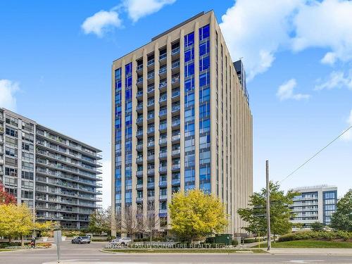 805-75 The Donway  W, Toronto, ON - Outdoor With Balcony With Facade