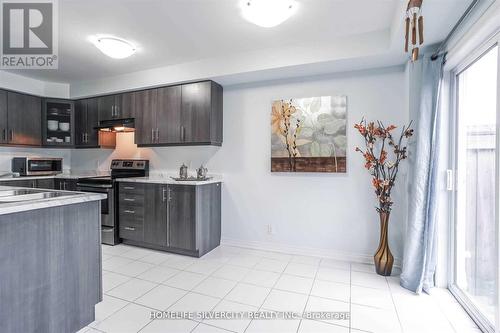 2350 Steeplechase Street, Oshawa, ON - Indoor Photo Showing Kitchen