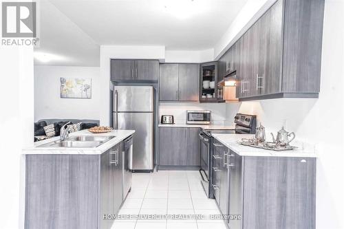 2350 Steeplechase Street, Oshawa, ON - Indoor Photo Showing Kitchen With Double Sink