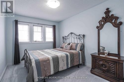 2350 Steeplechase Street, Oshawa, ON - Indoor Photo Showing Bedroom