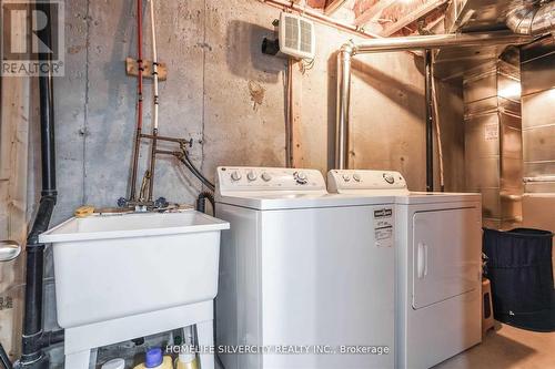 2350 Steeplechase Street, Oshawa, ON - Indoor Photo Showing Laundry Room