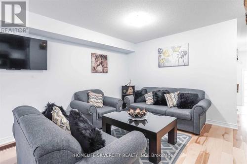 2350 Steeplechase Street, Oshawa, ON - Indoor Photo Showing Living Room