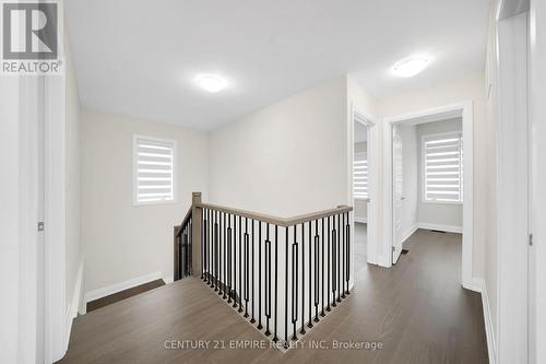 210 Ferragine Crescent, Bradford West Gwillimbury, ON - Indoor Photo Showing Other Room