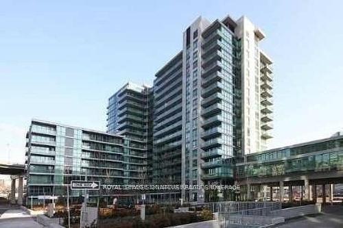 1367-209 Fort York Blvd, Toronto, ON - Outdoor With Balcony With Facade