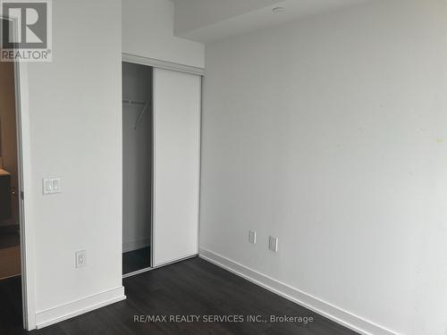 3507 - 3900 Confederation Parkway, Mississauga, ON - Indoor Photo Showing Other Room