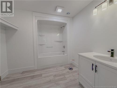 77 Merlin Drive, Quispamsis, NB - Indoor Photo Showing Bathroom