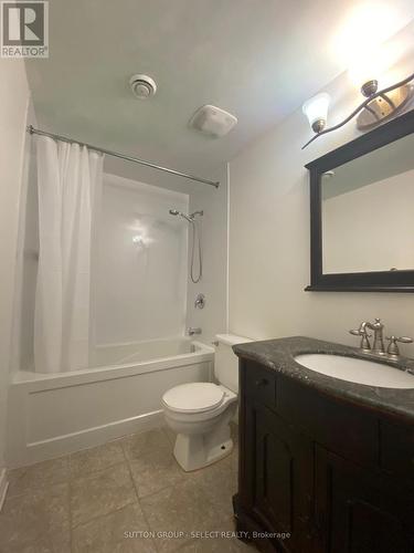 19 - 1786 Attawandaron Road, London, ON - Indoor Photo Showing Bathroom