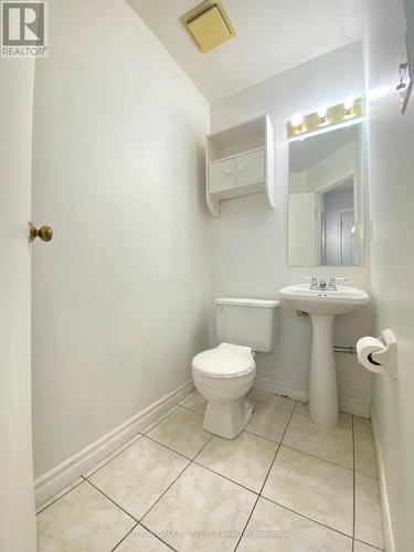 19 - 1786 Attawandaron Road, London, ON - Indoor Photo Showing Bathroom