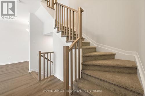 808 Glissade Grove, Ottawa, ON - Indoor Photo Showing Other Room