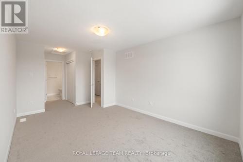 808 Glissade Grove, Ottawa, ON - Indoor Photo Showing Other Room