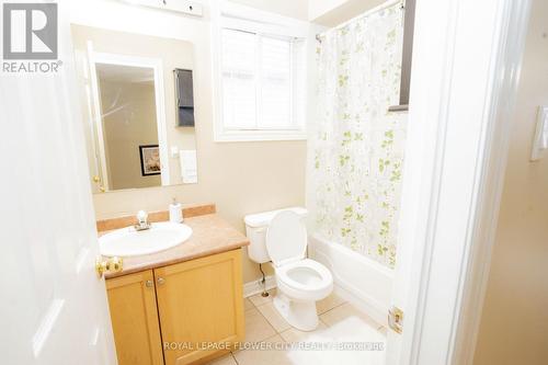 21 Summerdale Crescent, Brampton, ON - Indoor Photo Showing Bathroom