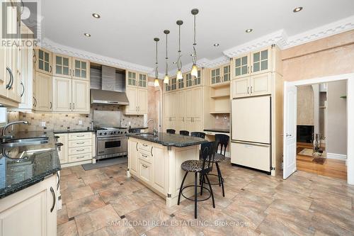 36 Turtle Path, Ramara, ON - Indoor Photo Showing Kitchen With Upgraded Kitchen