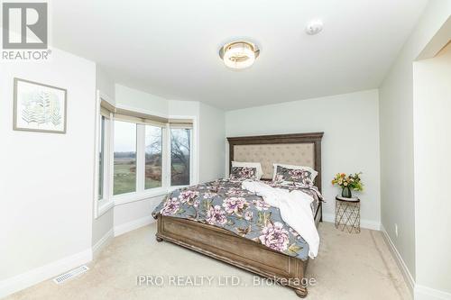 7 Dalbeattie Drive, Brampton, ON - Indoor Photo Showing Bedroom