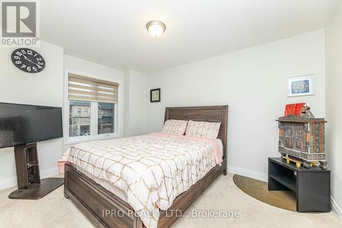 7 Dalbeattie Drive, Brampton, ON - Indoor Photo Showing Bedroom