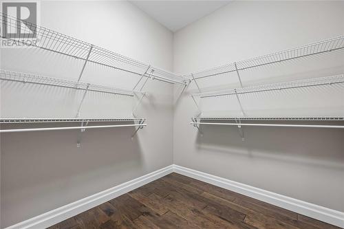 140 Sandpiper Drive, Sarnia, ON - Indoor With Storage