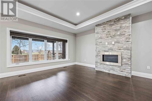 140 Sandpiper Drive, Sarnia, ON - Indoor Photo Showing Living Room With Fireplace