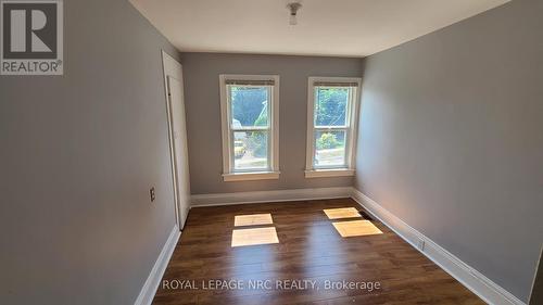 33 Canboro Road, Pelham (662 - Fonthill), ON - Indoor Photo Showing Other Room