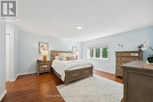 24 - 100 Elgin Mills Road, Richmond Hill, ON - Indoor Photo Showing Bedroom