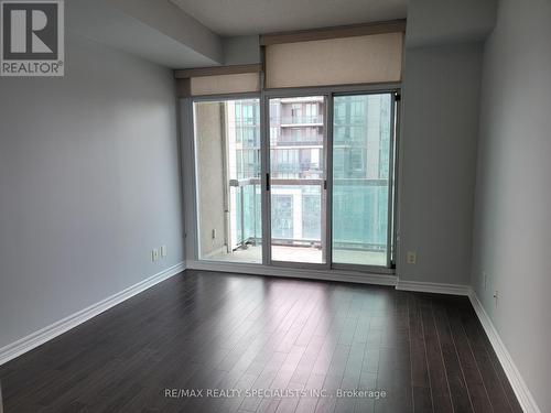 3505 - 3504 Hurontario Street, Mississauga, ON - Indoor Photo Showing Other Room