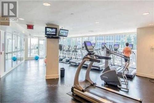 1409 - 218 Queens Quay W, Toronto, ON - Indoor Photo Showing Gym Room