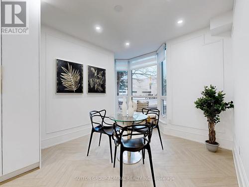 102 - 65 Spring Garden Avenue, Toronto, ON - Indoor Photo Showing Dining Room