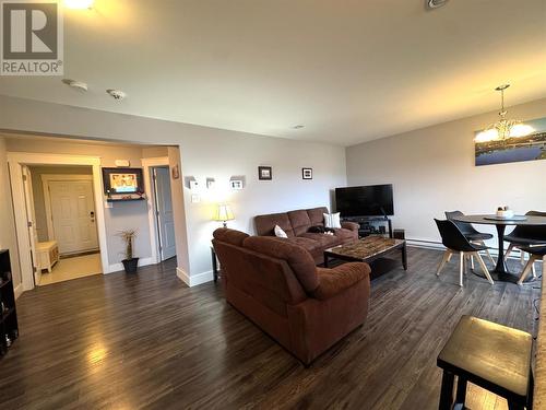 4 Guernsey Place Unit#1, St. John'S, NL - Indoor Photo Showing Living Room