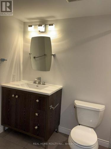 907 - 2269 Lake Shore Boulevard W, Toronto, ON - Indoor Photo Showing Bathroom