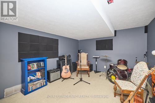 6493 Galaxy Drive, Niagara Falls (206 - Stamford), ON -  Photo Showing Other Room