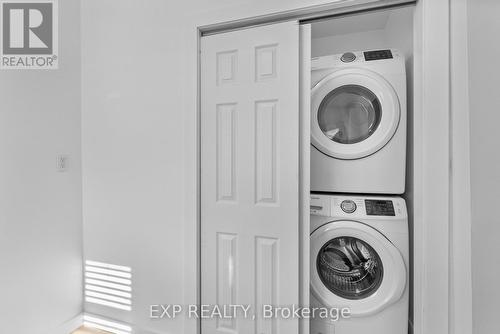 49 Elizabeth Street, St. Catharines (451 - Downtown), ON - Indoor Photo Showing Laundry Room