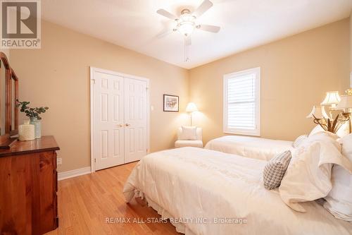 137 Long Stan, Whitchurch-Stouffville, ON - Indoor Photo Showing Bedroom