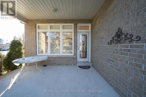 137 Long Stan, Whitchurch-Stouffville, ON - Outdoor With Exterior