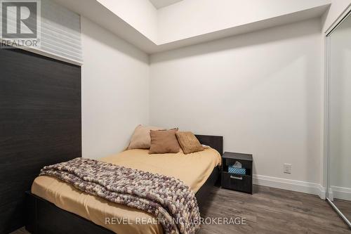 822 - 652 Princess Street, Kingston (Central City East), ON - Indoor Photo Showing Bedroom