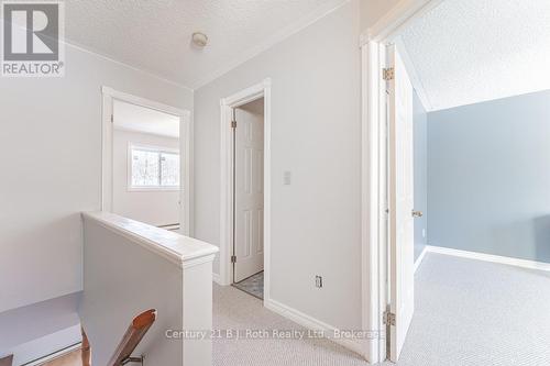 146 Fernwood Drive, Gravenhurst (Muskoka (S)), ON - Indoor Photo Showing Other Room