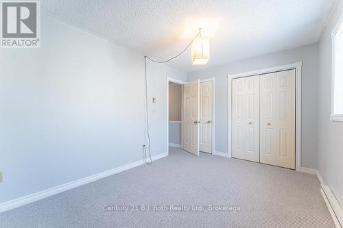 146 Fernwood Drive, Gravenhurst (Muskoka (S)), ON - Indoor Photo Showing Other Room