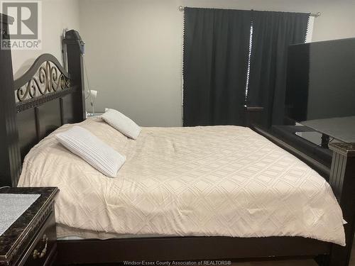 133 Churchill Park, Chatham, ON - Indoor Photo Showing Bedroom