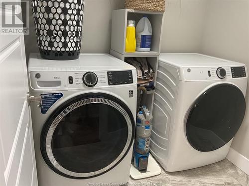 133 Churchill Park, Chatham, ON - Indoor Photo Showing Laundry Room