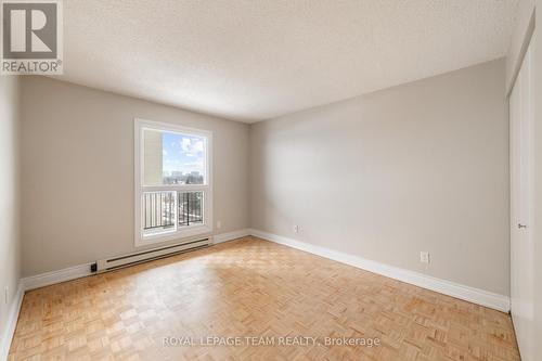 709 - 158B Mcarthur Avenue, Ottawa, ON - Indoor Photo Showing Other Room