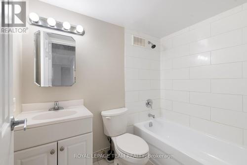 709 - 158B Mcarthur Avenue, Ottawa, ON - Indoor Photo Showing Bathroom