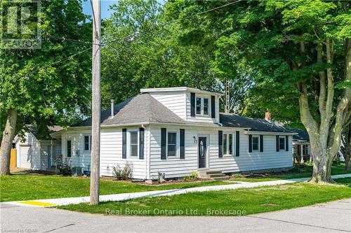 17 King Street S, Chatham-Kent, ON - Outdoor With Facade