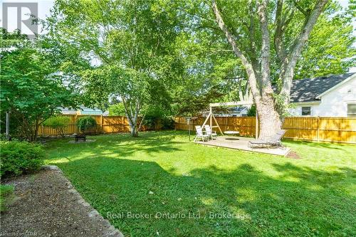 17 King Street S, Chatham-Kent, ON - Outdoor With Backyard