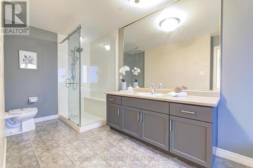 487 Dewitt Road, Hamilton (Lakeshore), ON - Indoor Photo Showing Bathroom