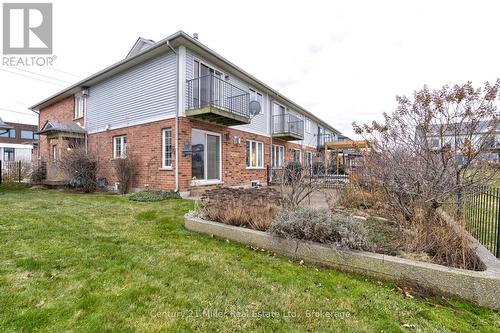 487 Dewitt Road, Hamilton (Lakeshore), ON - Outdoor