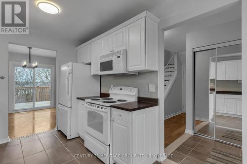 47 Trillium Court, Kingston (Rideau), ON - Indoor Photo Showing Kitchen