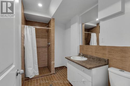 47 Trillium Court, Kingston (Rideau), ON - Indoor Photo Showing Bathroom