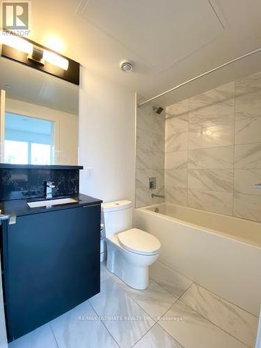 716 - 85 Wood Street, Toronto, ON - Indoor Photo Showing Bathroom