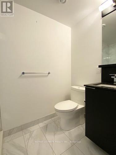 716 - 85 Wood Street, Toronto, ON - Indoor Photo Showing Bathroom